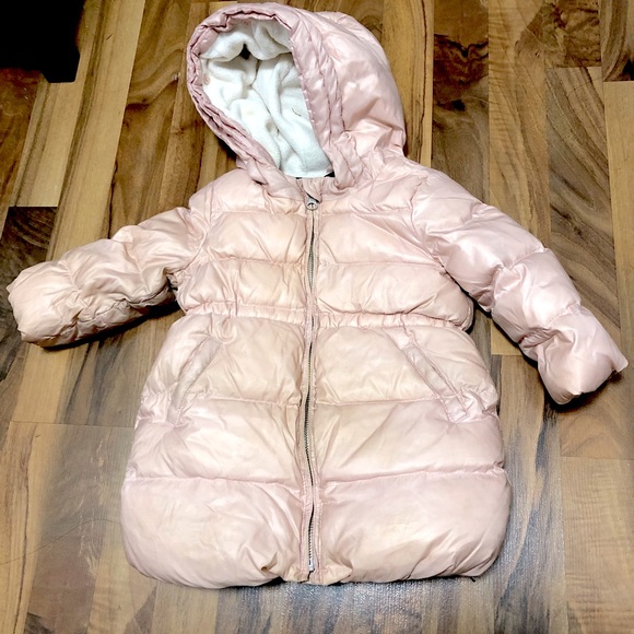 Pink puffer coat - Picture 2 of 6
